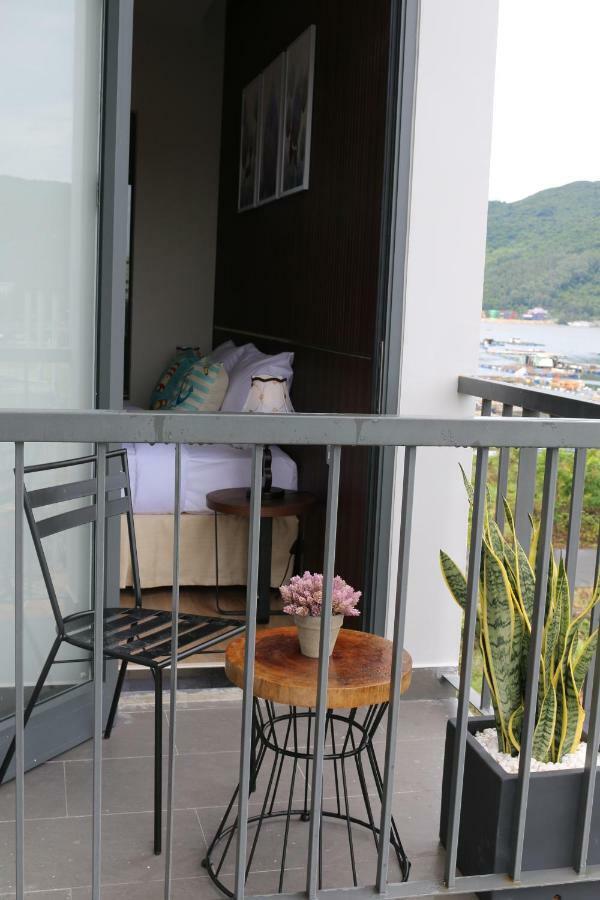 The Fish Village Villa Da Nang Exterior photo
